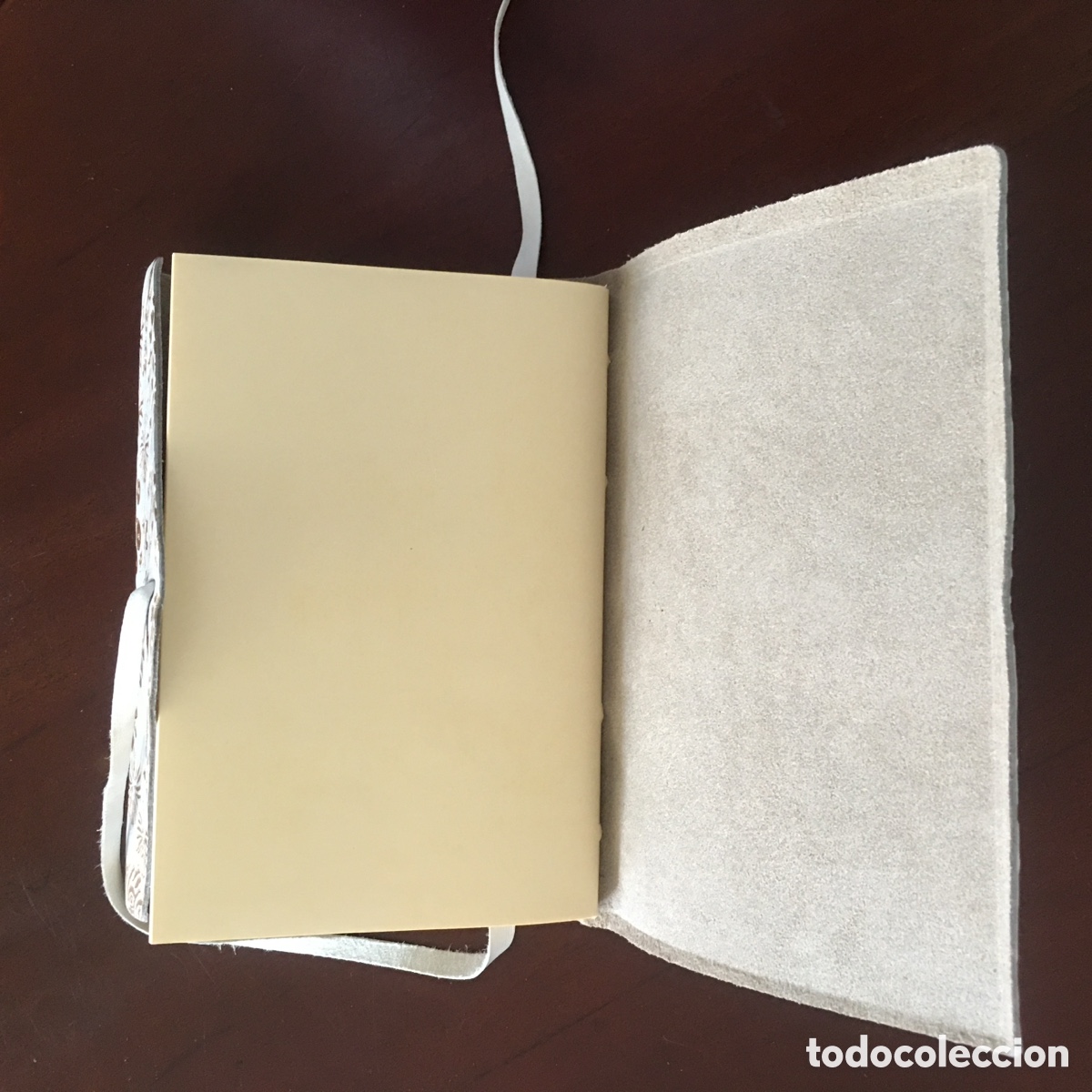 Joyeria: Precioso libro de piel y pan de oro &ldquo;Nuevo&rdquo; - Foto 4