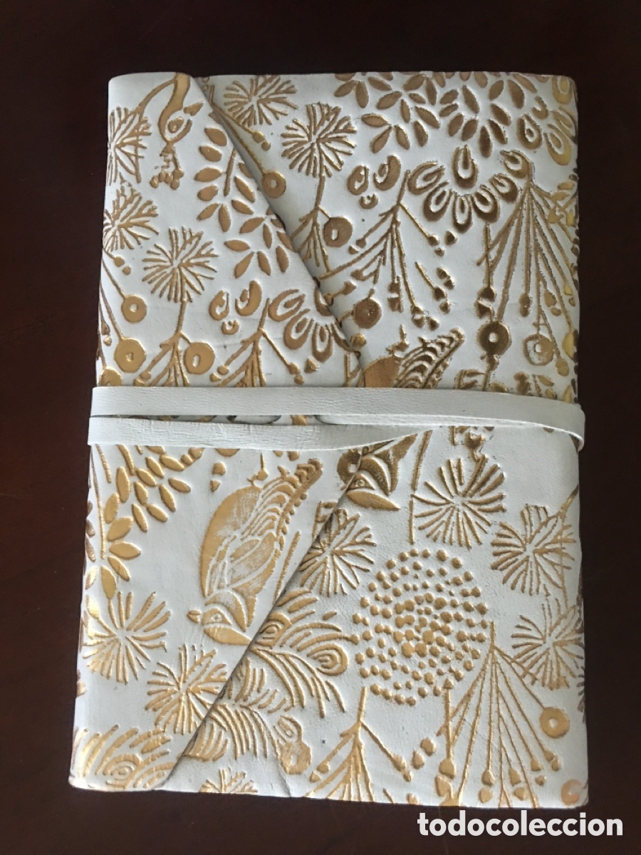 Joyeria: Precioso libro de piel y pan de oro &ldquo;Nuevo&rdquo; - Foto 1
