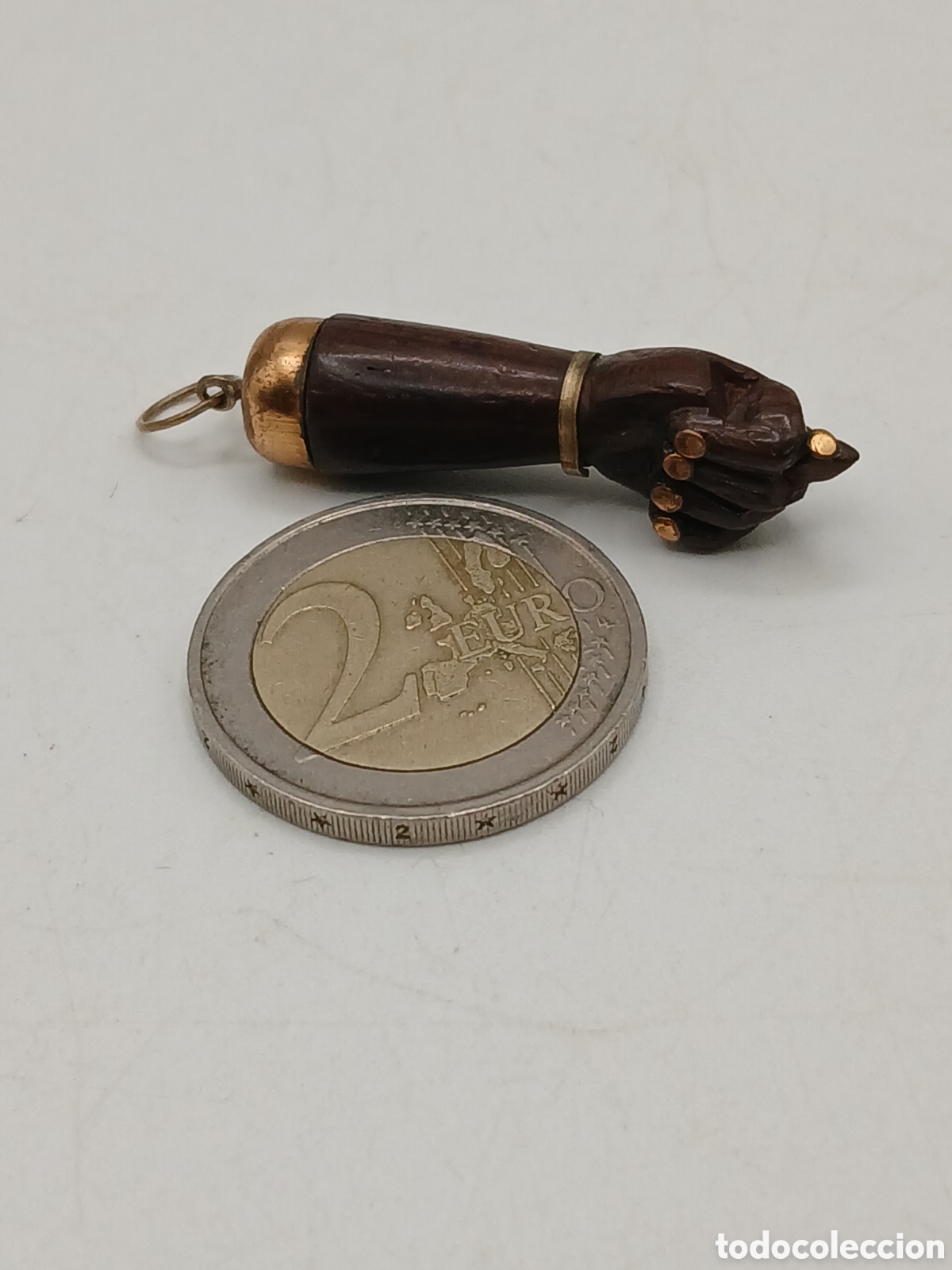 Joyeria: Colgante Figa madera y lat&oacute;n chapado oro - Foto 4