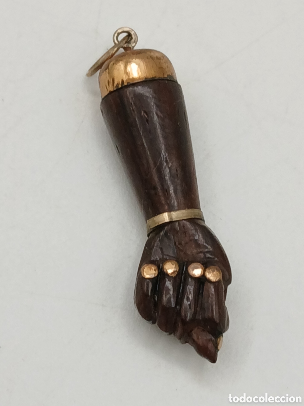 Joyeria: Colgante Figa madera y lat&oacute;n chapado oro - Foto 1