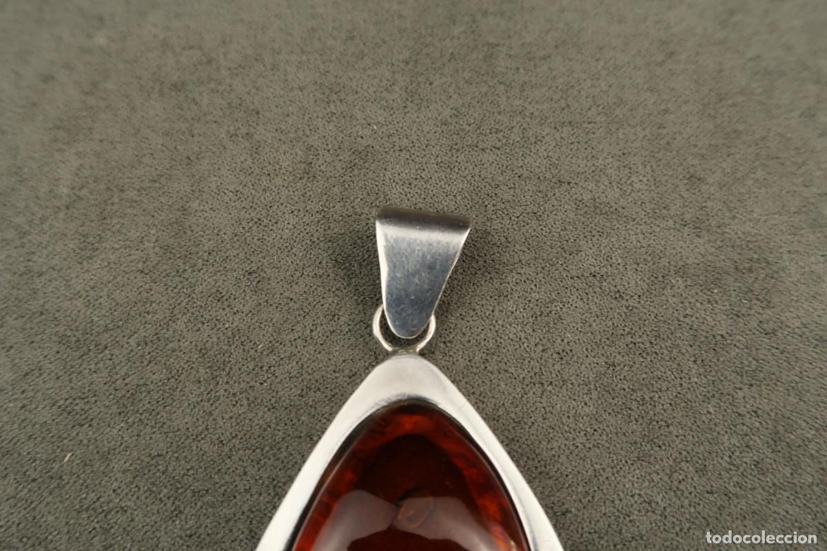 Joyeria: Antiguo Colgante de &Aacute;mbar y Plata - Foto 3