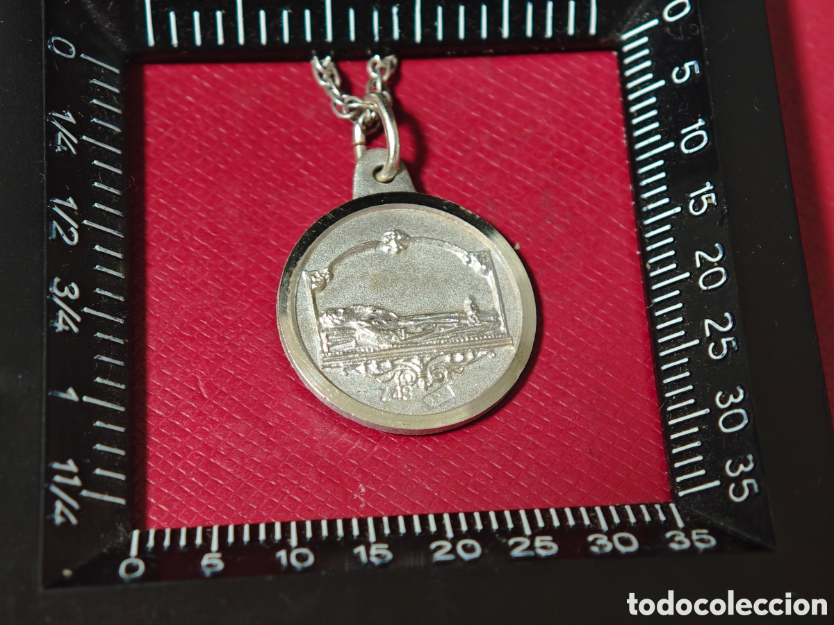 Joyeria: Medalla en plata de ley de la Virgen de Bego&ntilde;a - Foto 7