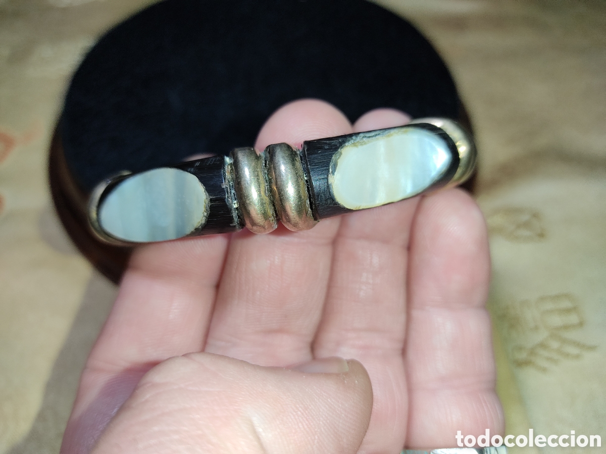 Joyeria: Pulsera de madera,n&aacute;car y lat&oacute;n.Vintage. - Foto 2