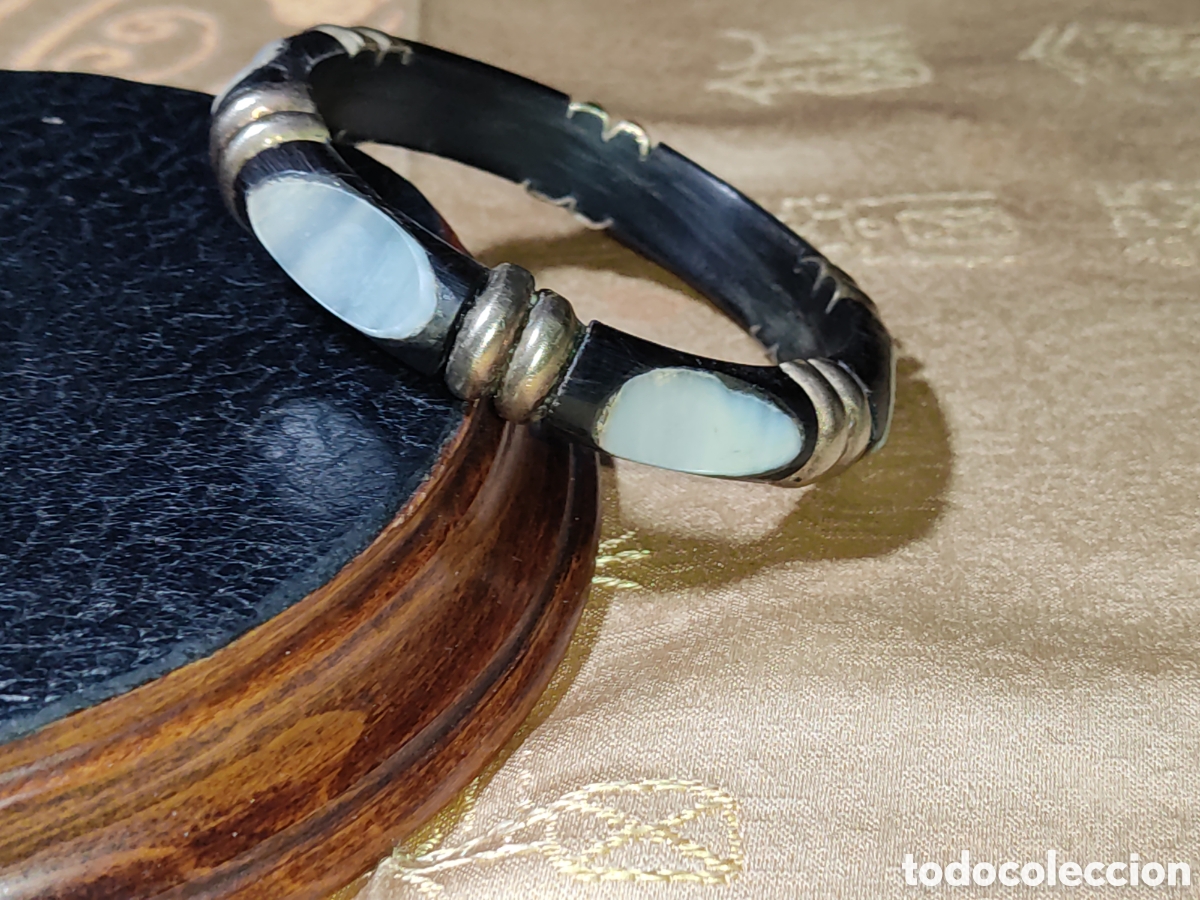 Joyeria: Pulsera de madera,n&aacute;car y lat&oacute;n.Vintage. - Foto 1