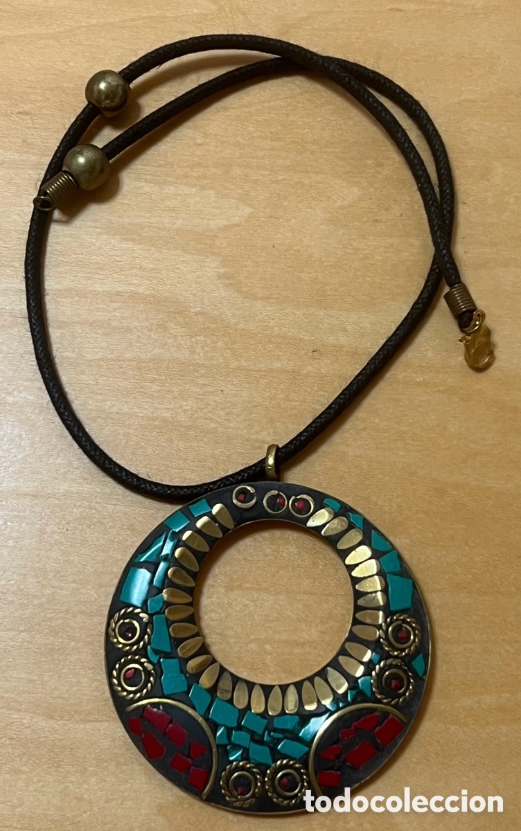 Joyeria: Colgante multicolor. Lat&oacute;n. - Foto 2