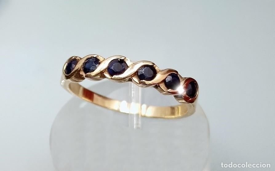 Joyeria: ANILLO 1/2 ALIANZA ORO 1&ordf;LEY 18 QUILATES Y 6 ZAFIROS AZULES NATURALES DE 0,48 CTS. PES0: 2,60 GRAMOS