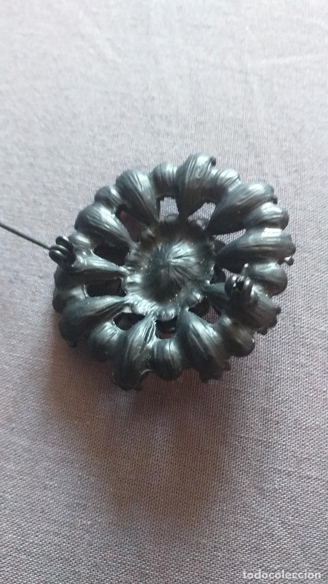 Joyeria: BROCHE ANTIGUO Y ELEGANTE - ROSET&Oacute;N, CRISTAL ROJO. - Foto 2