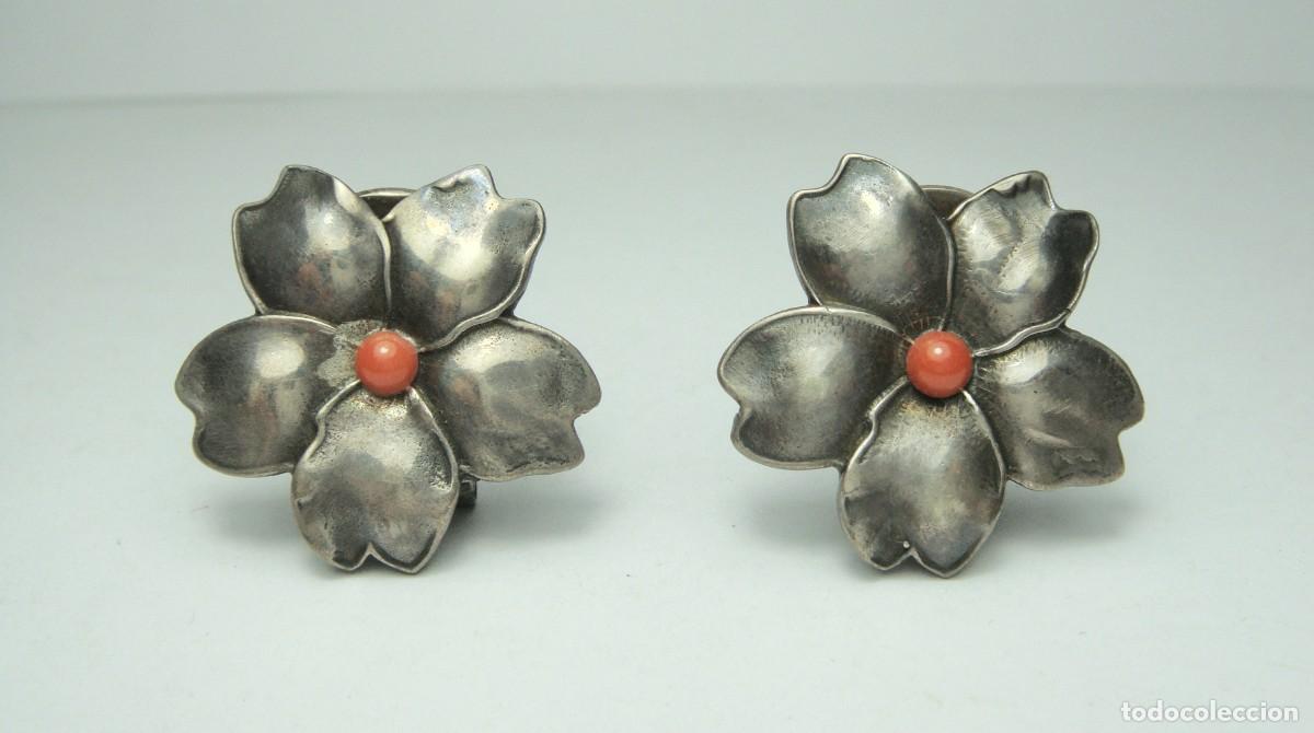 Joyeria: Pendientes florales en PLATA 925 con cabuj&oacute;n rojo - Foto 1