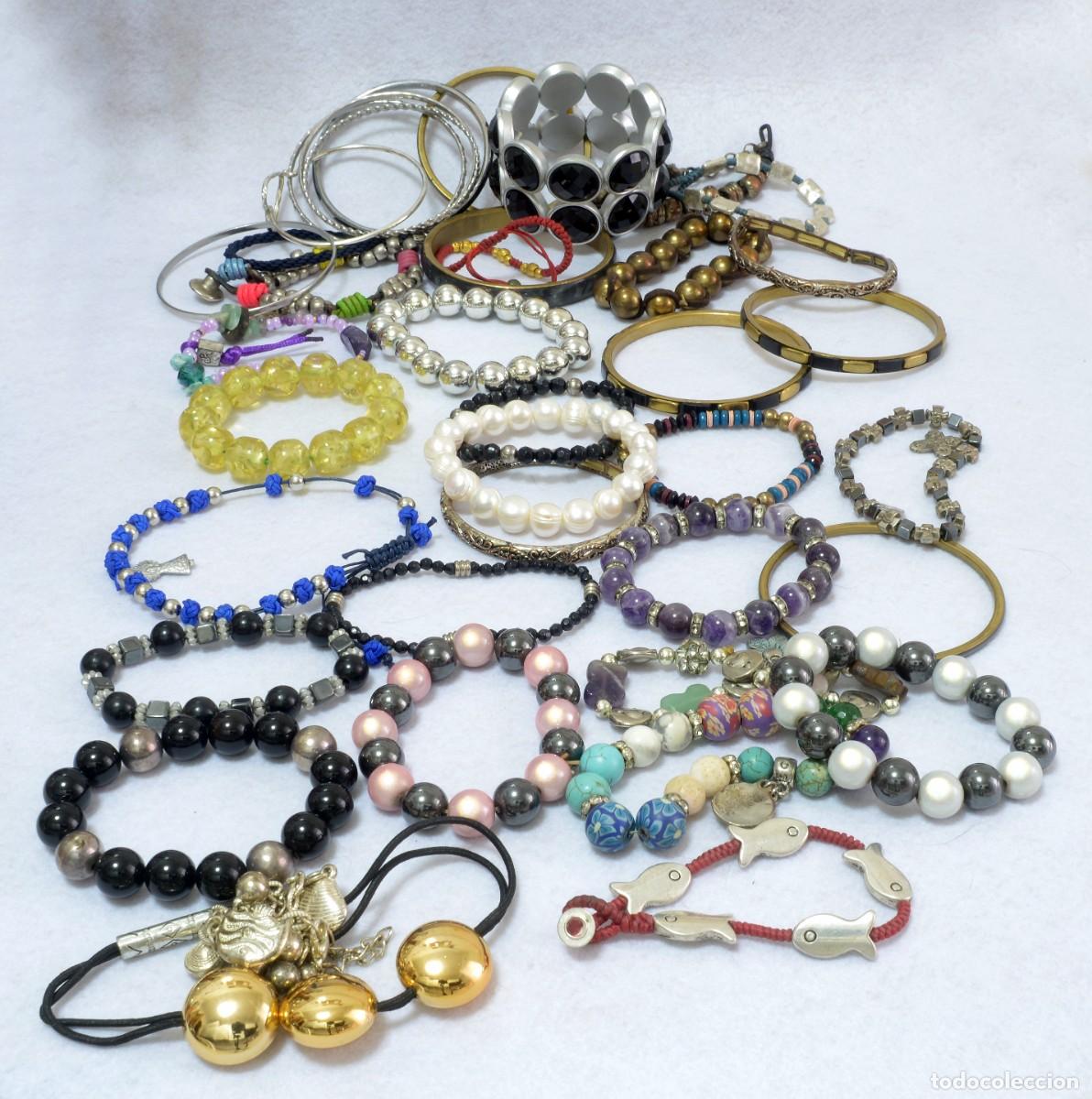 Joyeria: GRAN LOTE DE 39 TREINTA Y NUEVE PULSERAS VARIADAS - Foto 1
