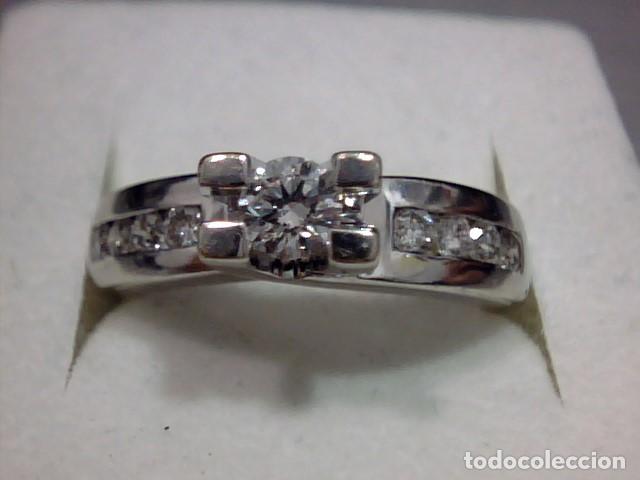 Joyeria: anillo oro 18 kts y diamantes - Foto 1