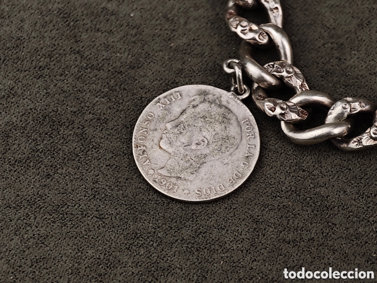 Joyeria: Antigua Pulsera de Plata Moneda y un Pez - Foto 3