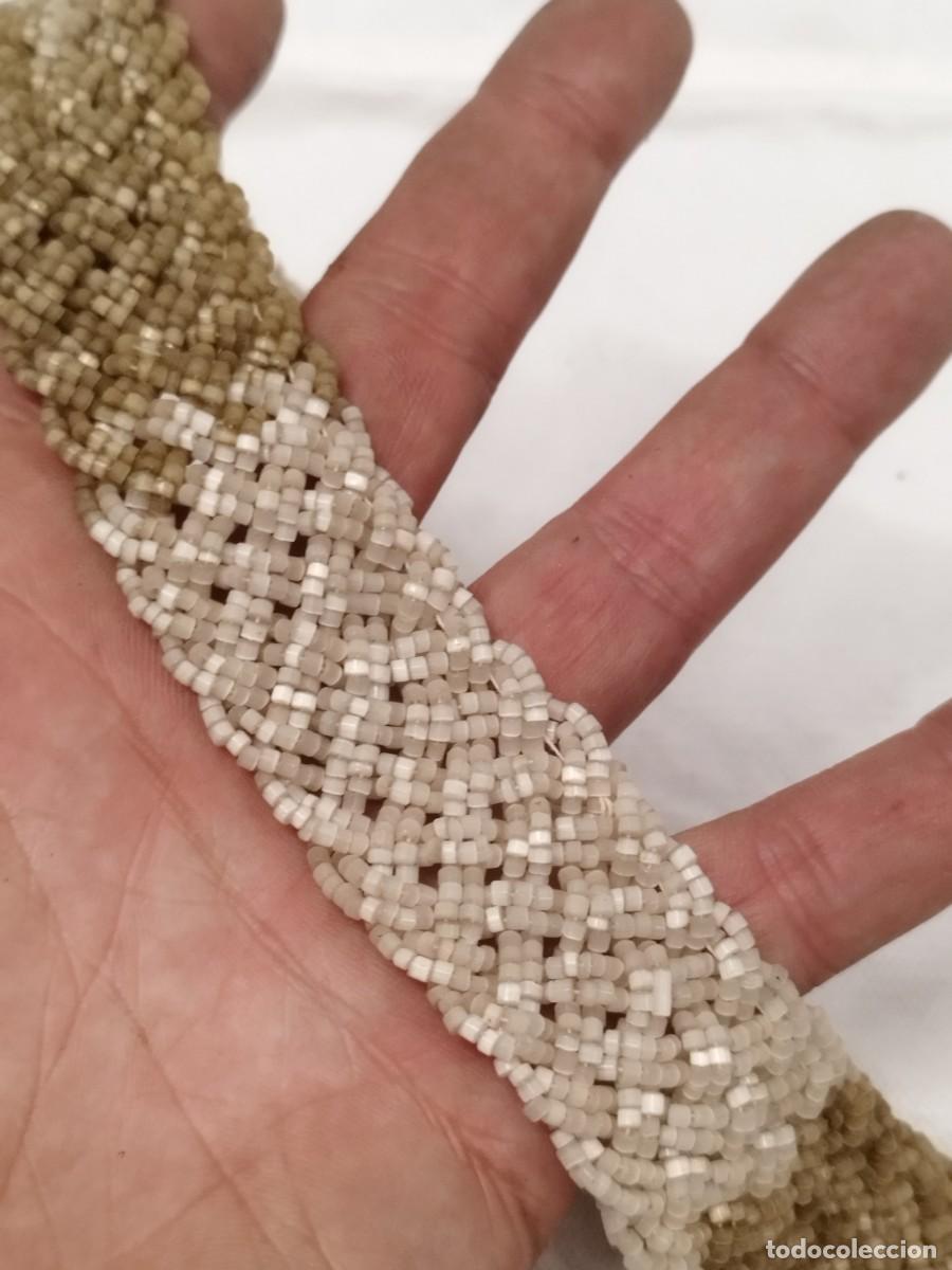 Joyeria: Antiguo collar de cuentas blancas a restaurar el cierre. - Foto 3