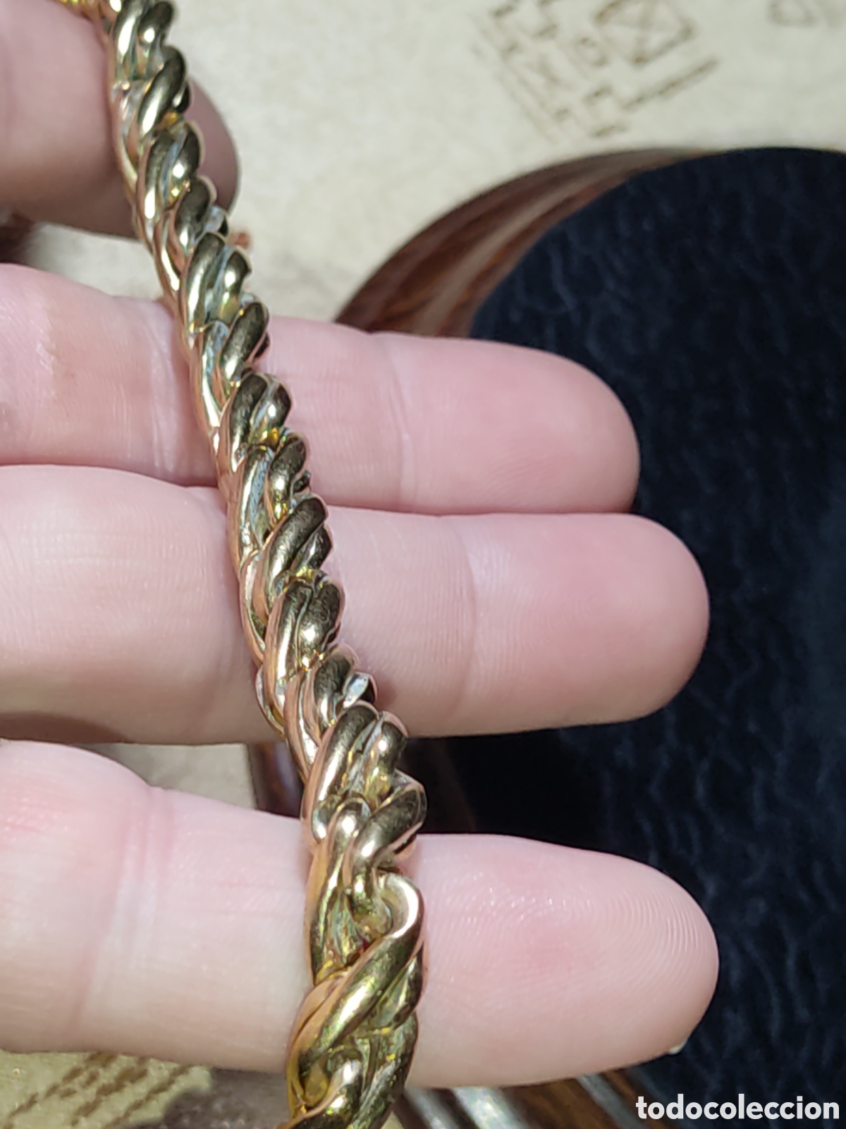 Joyeria: Pulsera de cord&oacute;n trenzado con ba&ntilde;o de oro. - Foto 4