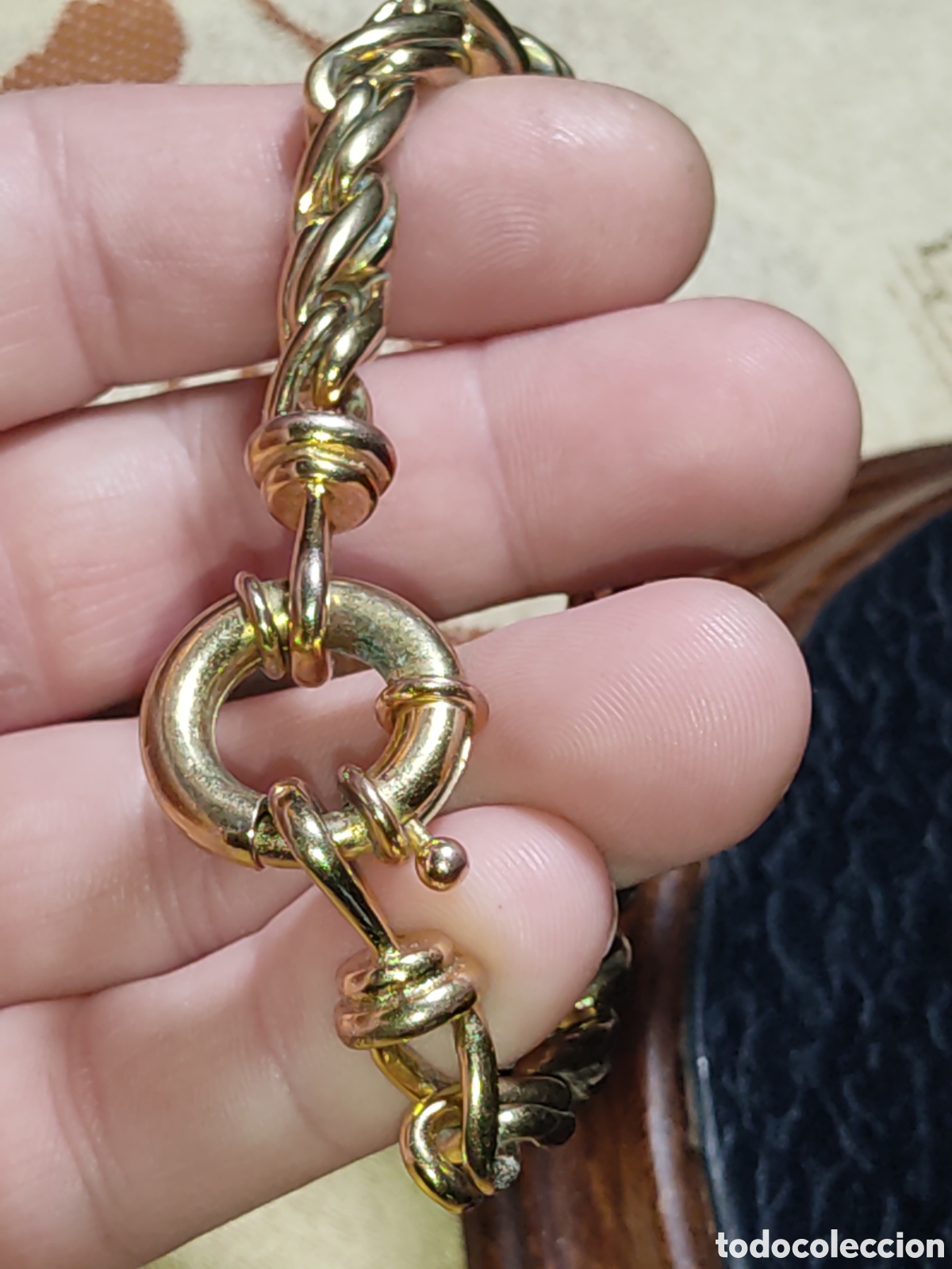 Joyeria: Pulsera de cord&oacute;n trenzado con ba&ntilde;o de oro. - Foto 1
