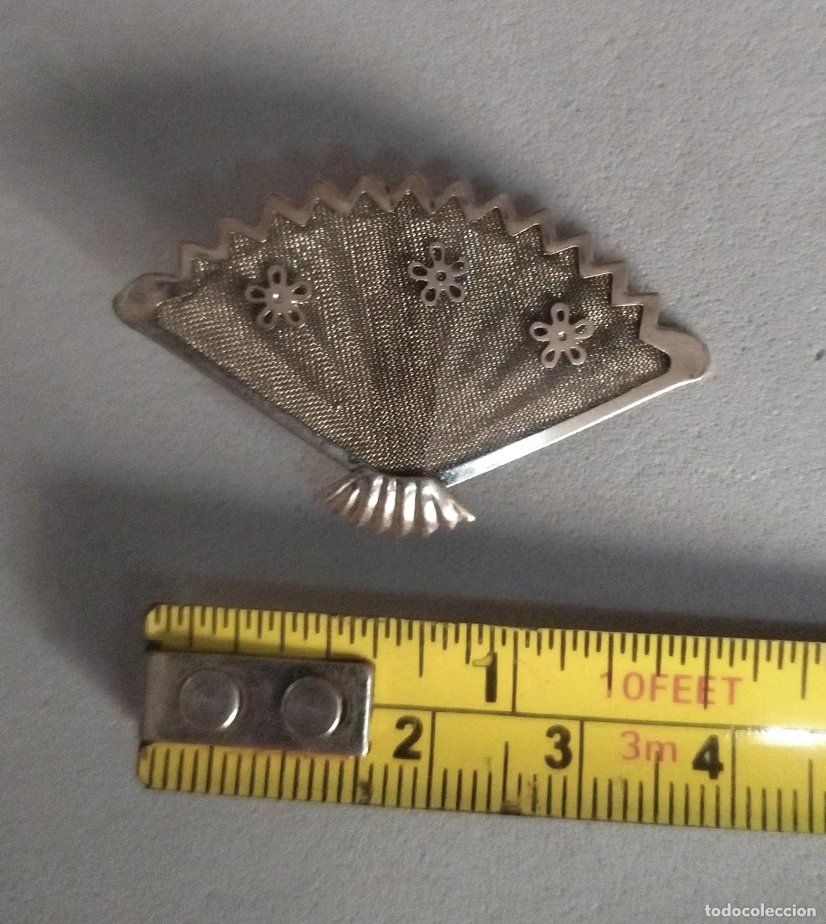 Joyeria: Broche plateado, abanico. - Foto 3