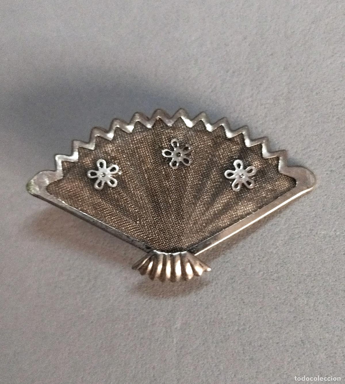 Joyeria: Broche plateado, abanico. - Foto 4