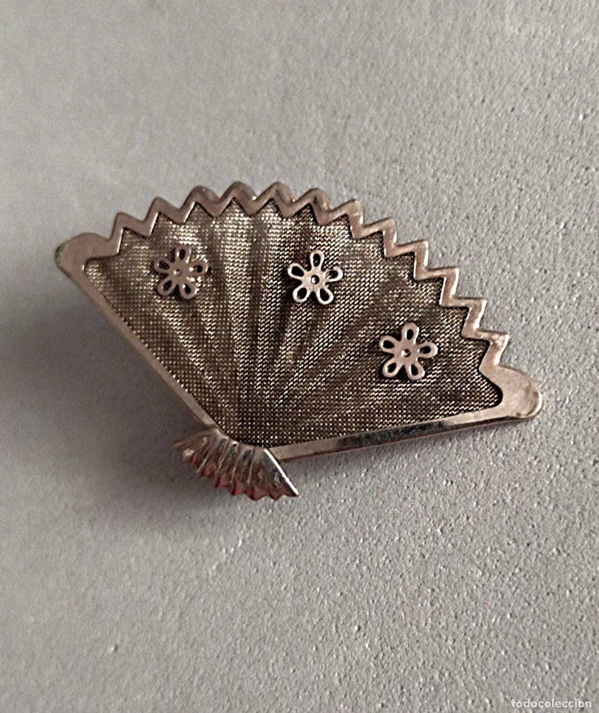 Joyeria: Broche plateado, abanico. - Foto 5