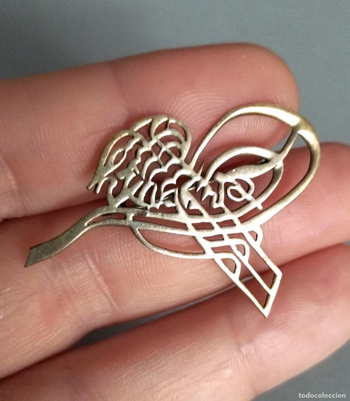 Joyeria: Antiguo broche metal, lat&oacute;n. - Foto 4