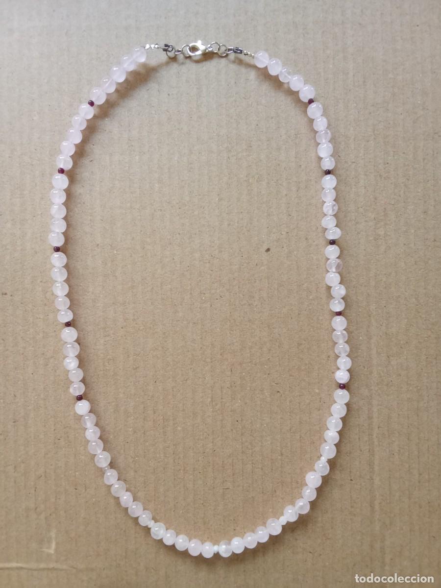 Joalharia: collar cuentas cuarzo rosa ( 6 mm ), granate y moonstone ( 2 mm ) 60 cm / 38 gr cierre plateado
