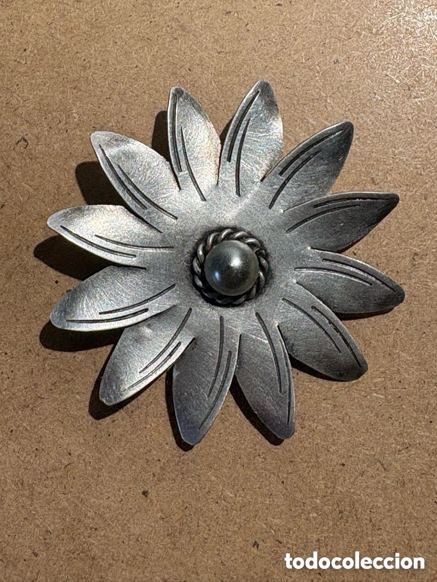 Joalharia: Antiguo broche plata de ley en forma de flor (A5)