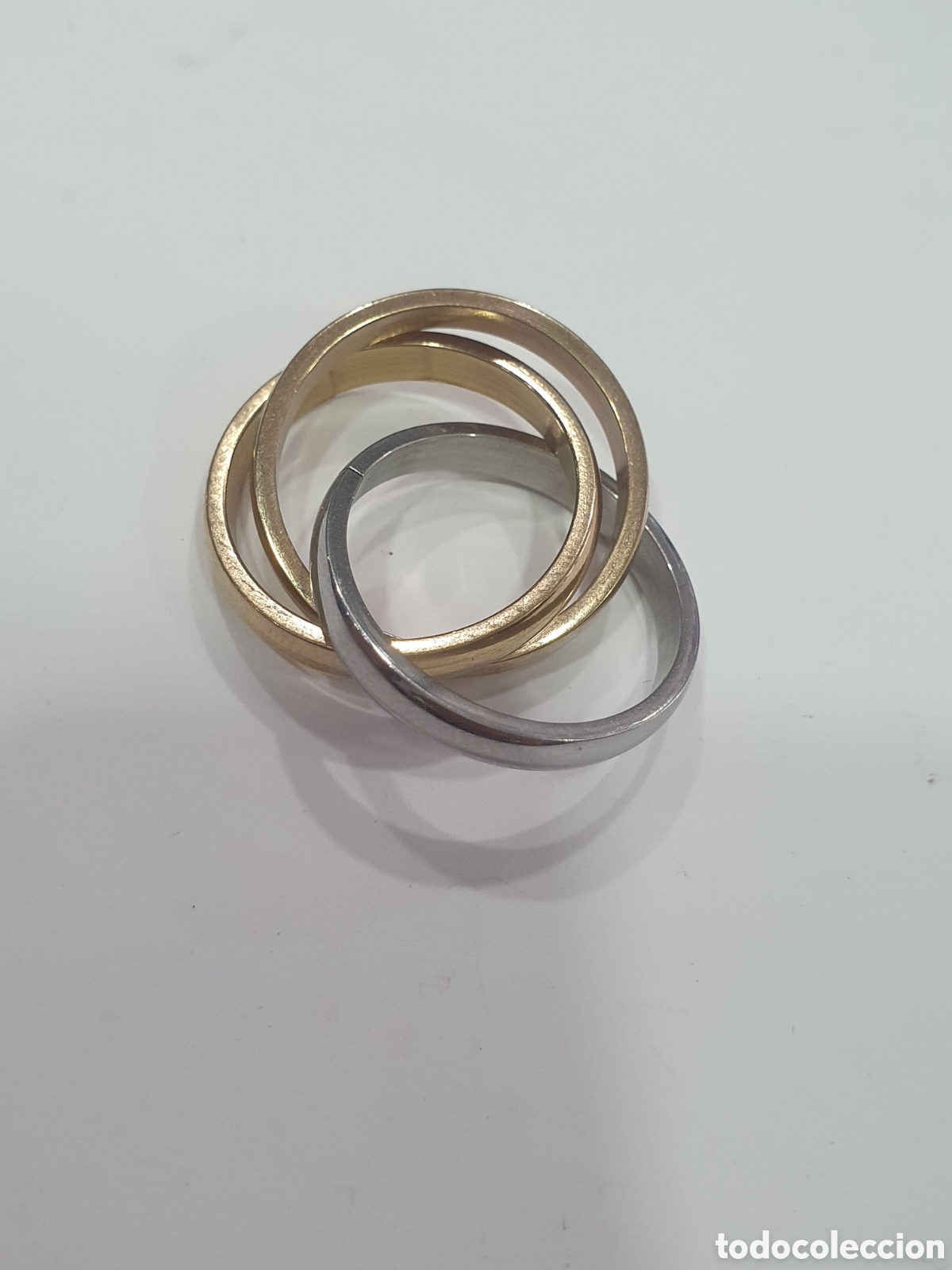 Joaillerie: Anillo triple. (L61)
