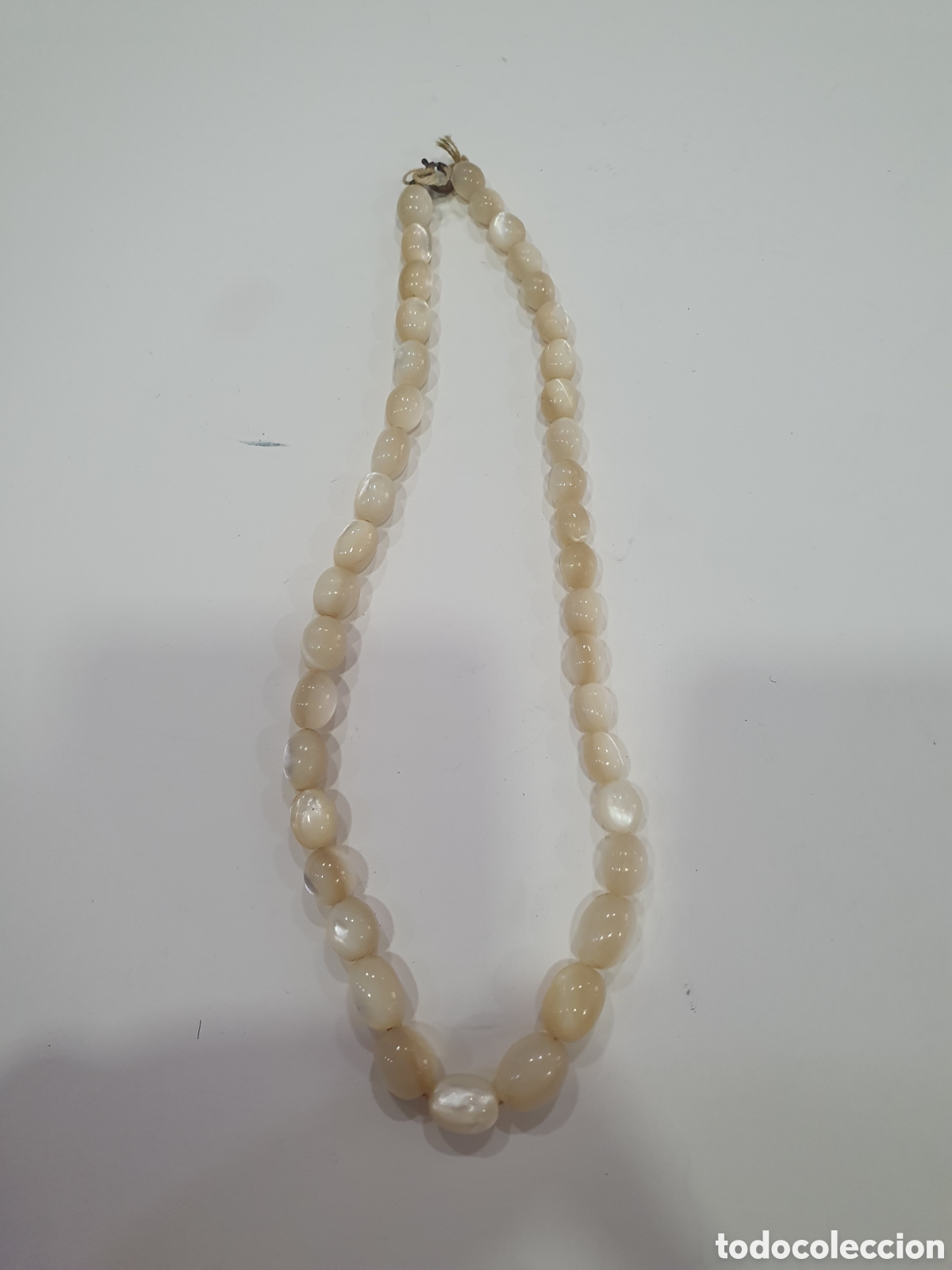 Jewelry: Gargantilla blanca vintage. (L57)