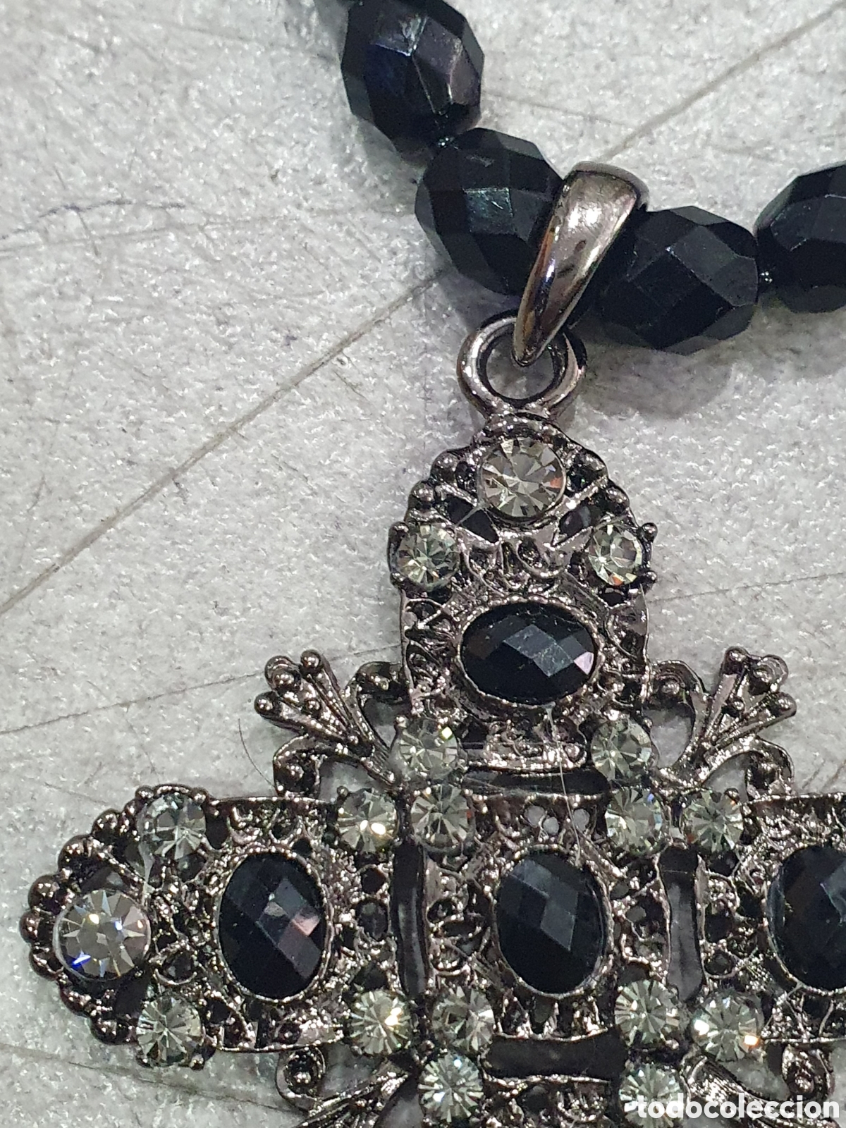 Joyeria: Collar cuentas negras con cruz. (L57) - Foto 5