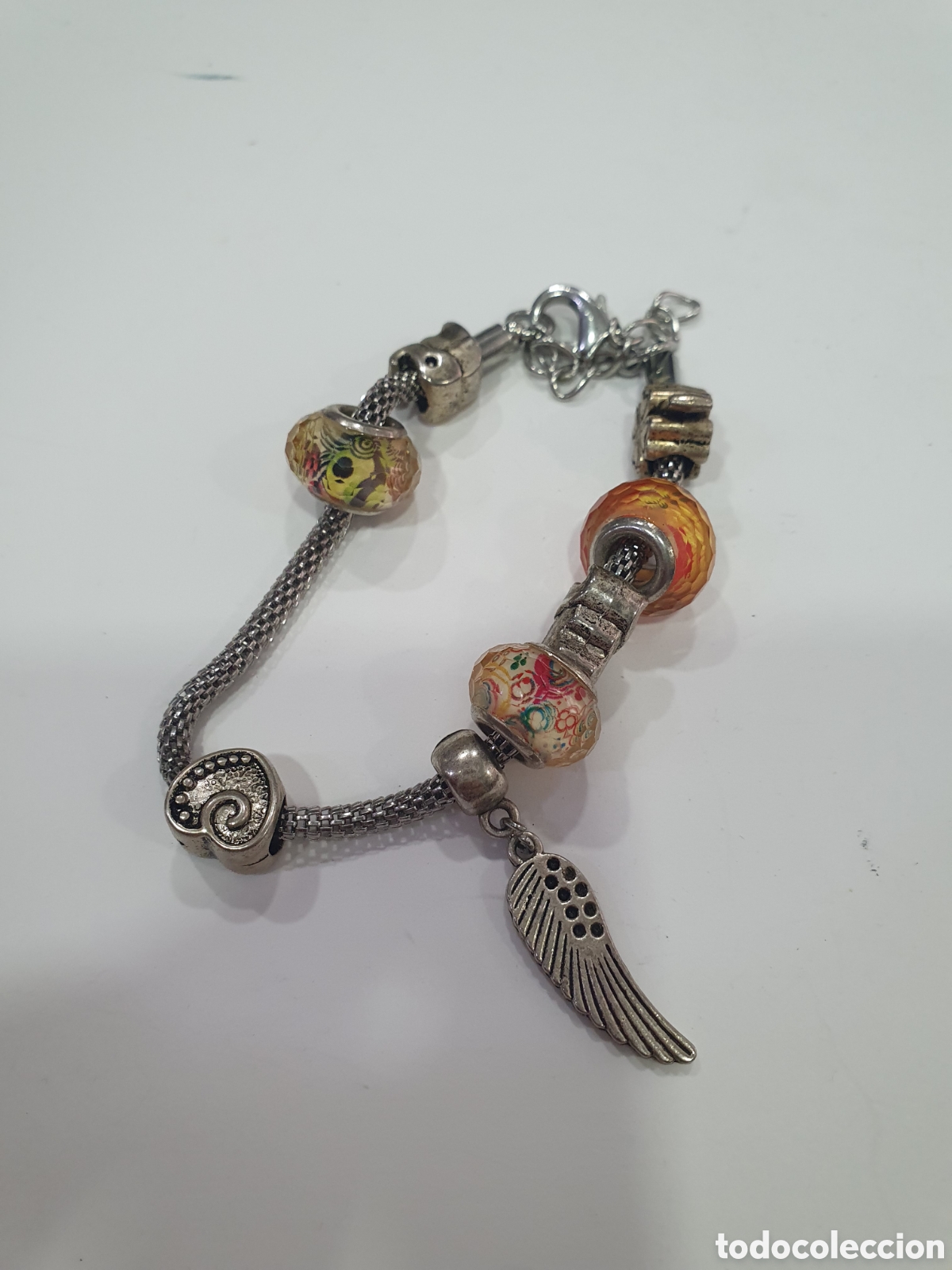 Jewelry: Pulsera con charms. (L57)