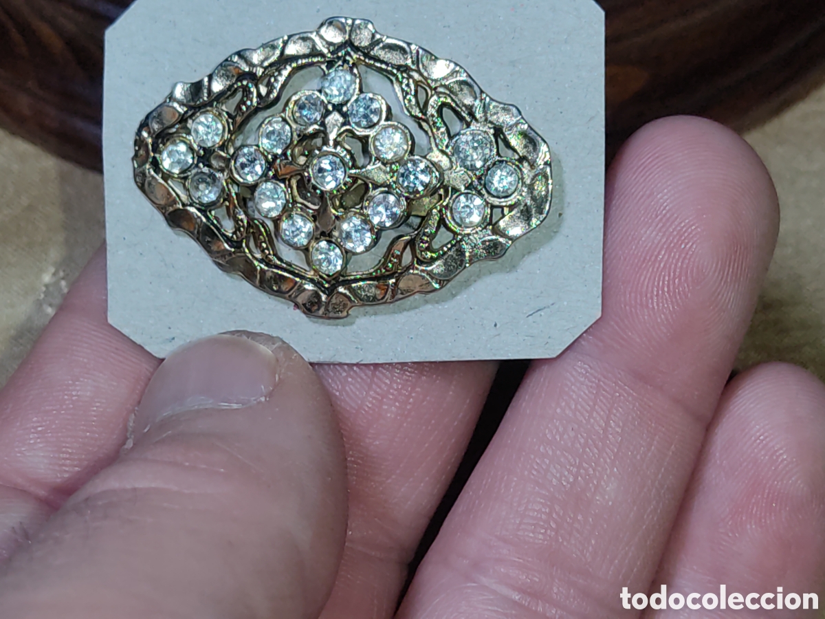 Joyeria: Antiguo Broche modernista con circonitas o cristales.