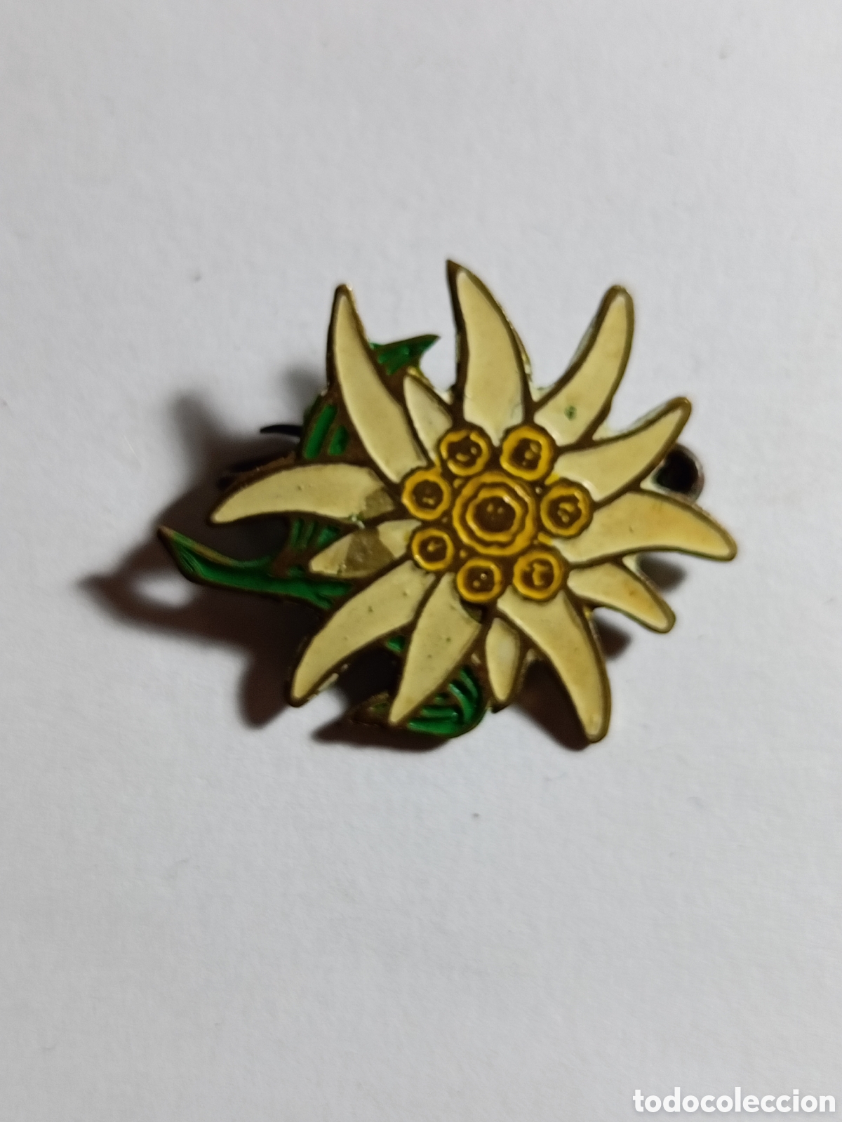 Jewelry: Antiguo broche insignia flor metal esmaltado vintage a&ntilde;os 70