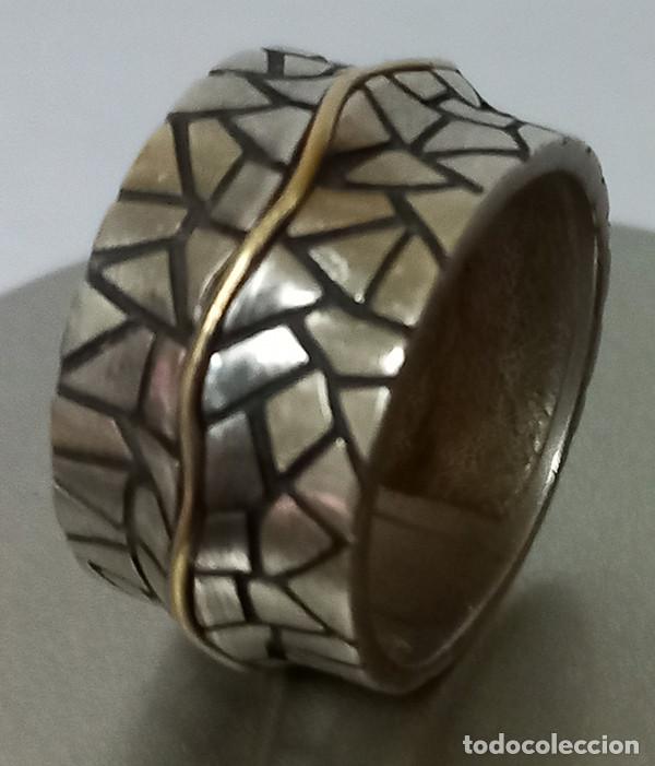 Gioielleria: ANILLO ANTIGUO - EN PLATA DE LEY 925 Y LISTON EN ORO 18 K.