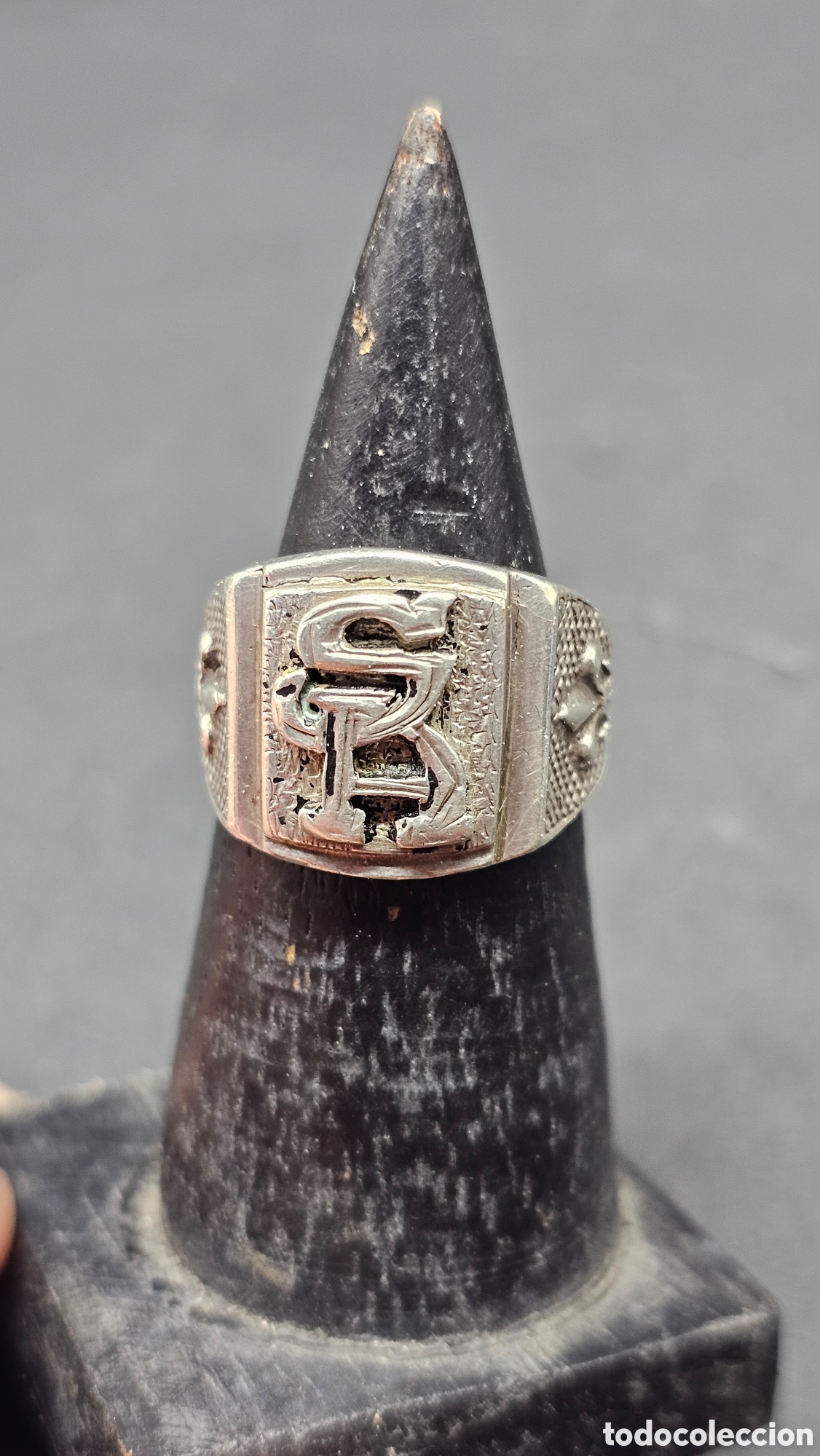 Joyeria: Anillo de plata de ley