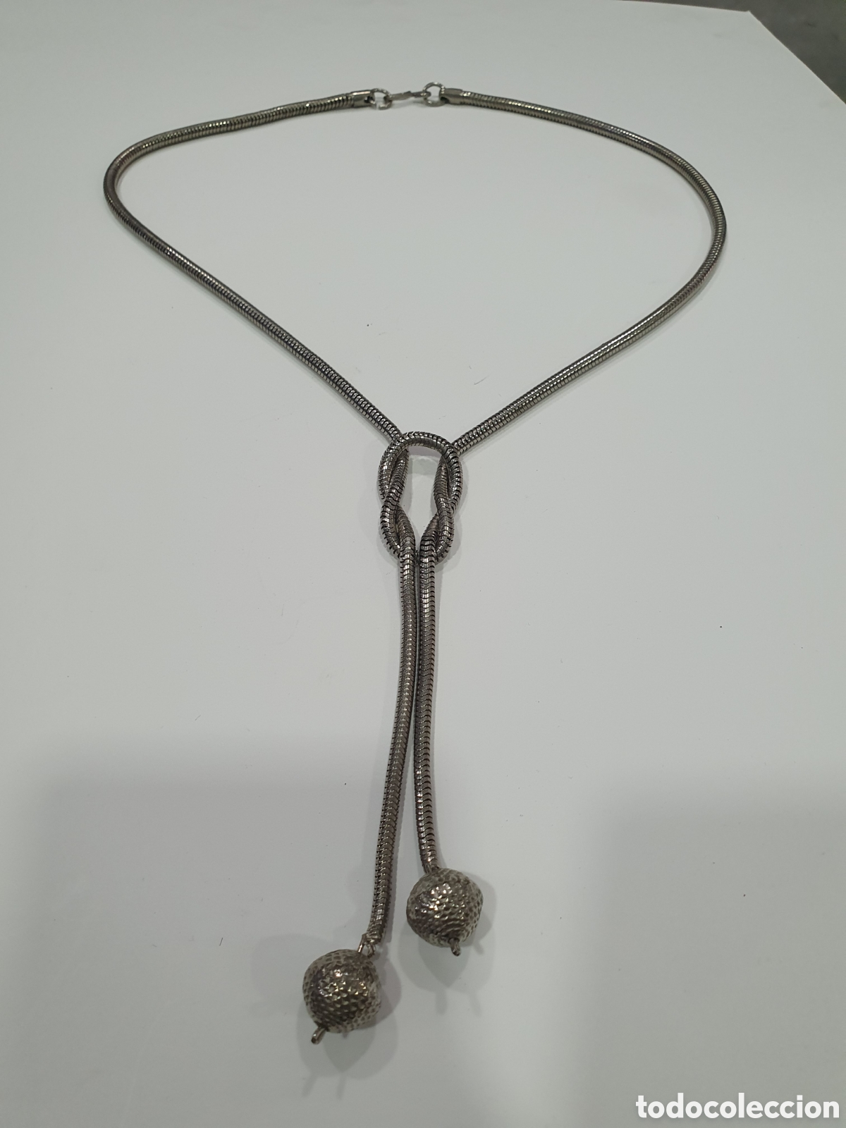 Schmuck: Gargantilla de metal. (L127)