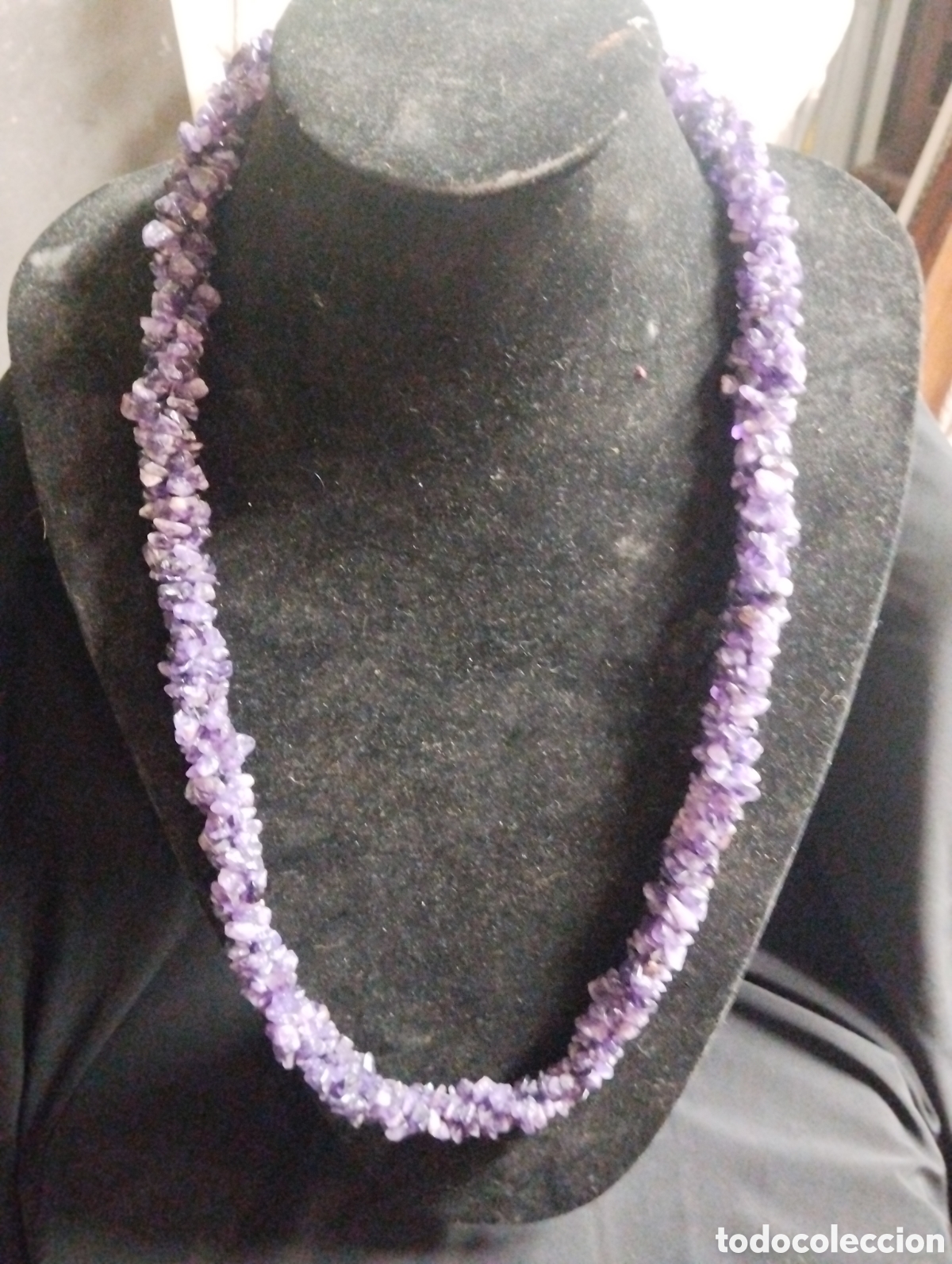 Joaillerie: Collar de amatistas , Roberto Caballi