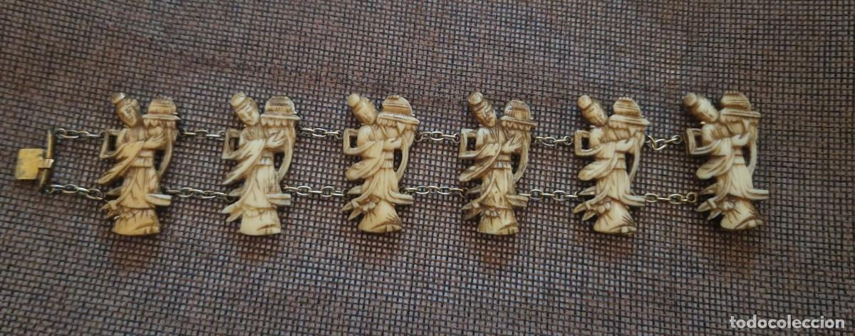 Joaillerie: Pulsera Antigua Vintage con figuras chinas talladas en hueso