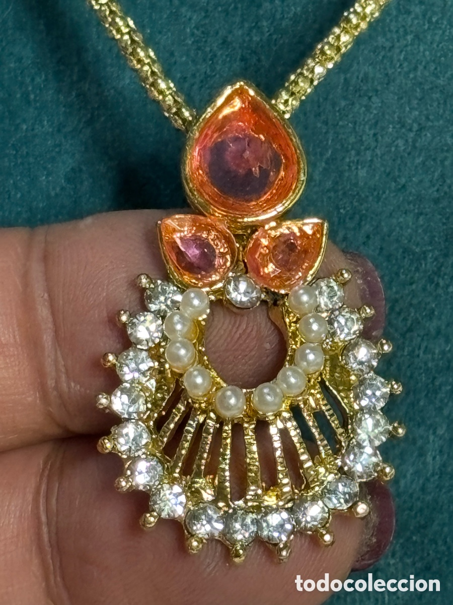 Joyeria: Colgante dorado con strass - Foto 2