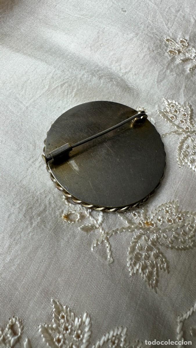 Joyeria: Antiguo broche redondo - Foto 3