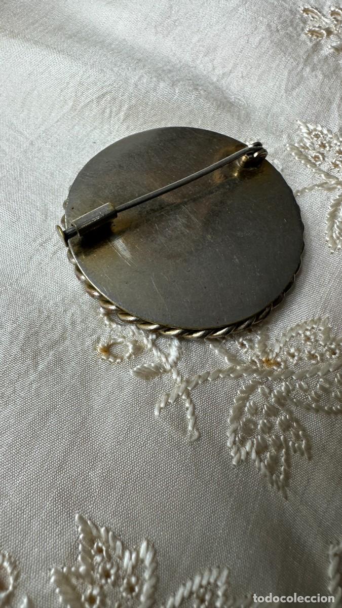 Joyeria: Antiguo broche redondo - Foto 4