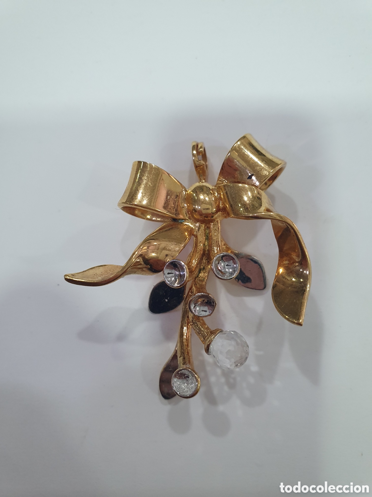 Jewelry: Colgante dorado y plateado. (L65)