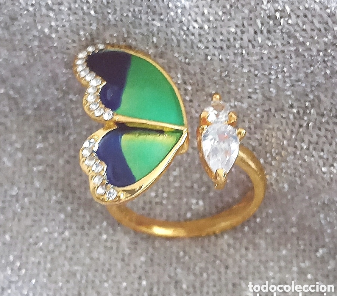 Joyeria: Original anillo dorado mariposa esmaltada verde y azul con incrustaciones brillantes. Abierto, Ajust