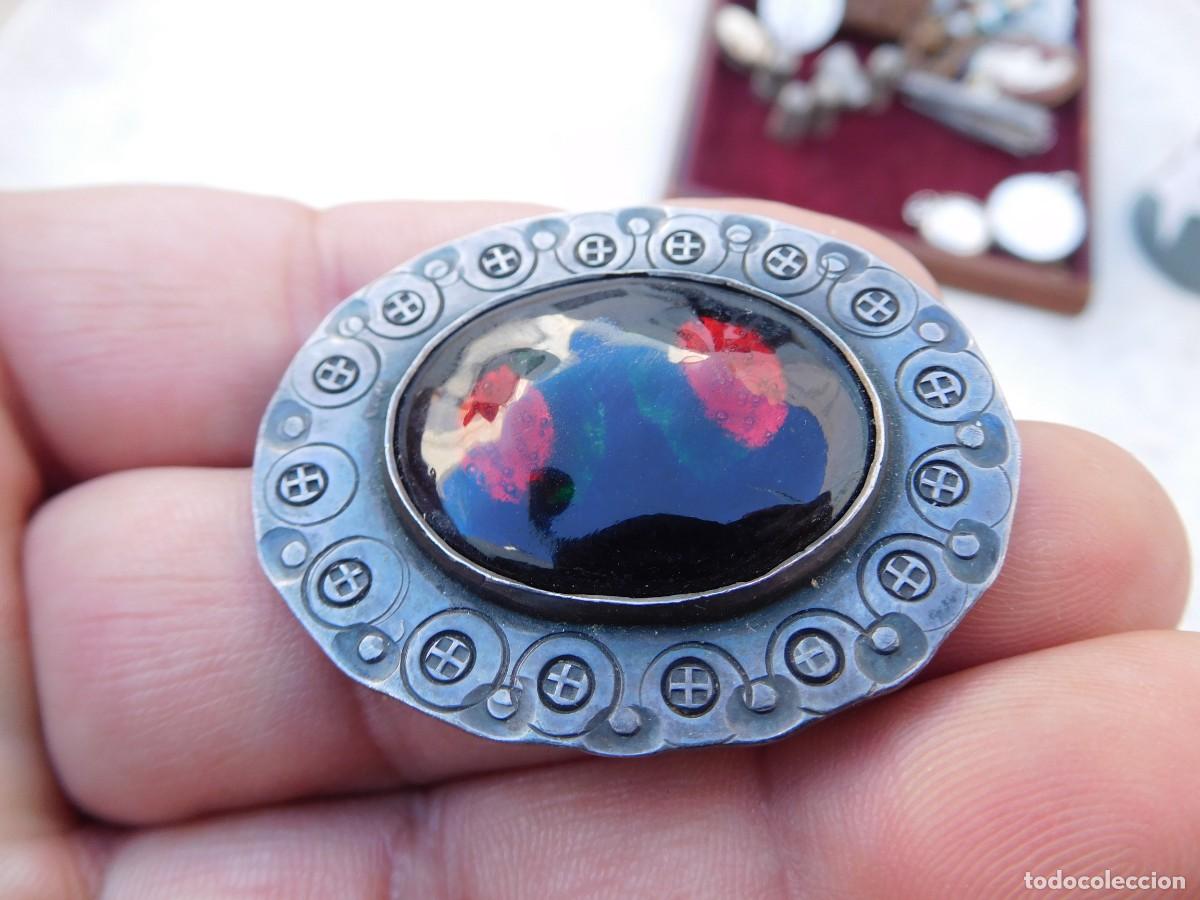 Joyeria: Broche antiguo de plata con esmalte central - Foto 2