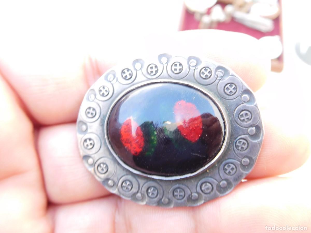 Joyeria: Broche antiguo de plata con esmalte central - Foto 3