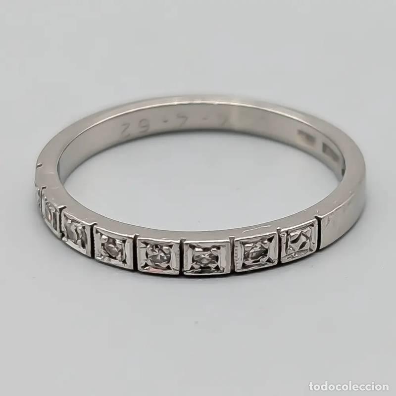 Joyeria: Anel de diamantes em ouro 18 quilates, 2,49 gramas, 15,5mm