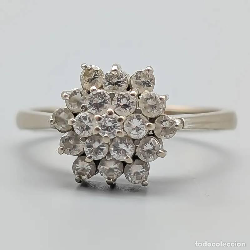 Schmuck: Anel de diamantes em ouro branco 18 quilates com safira, 4,71 gramas, 18mm