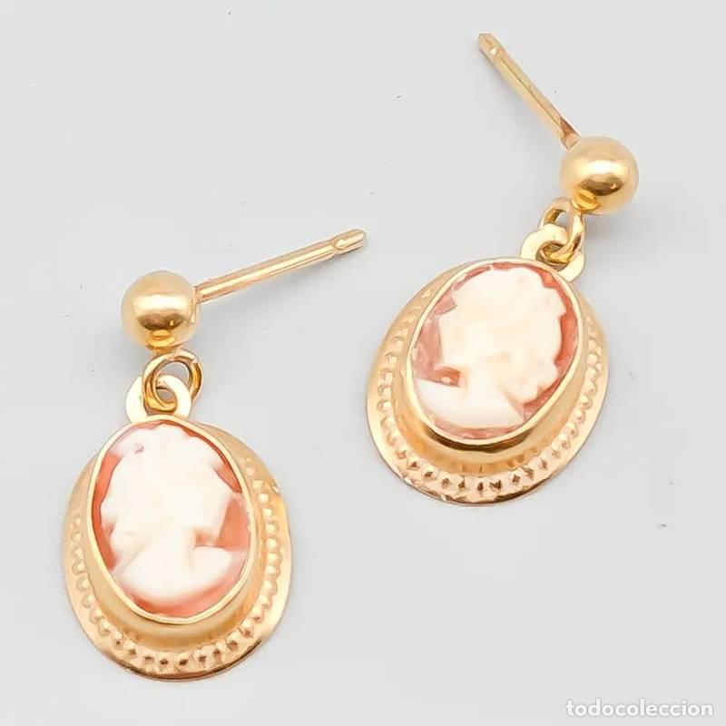 Joyeria: Brincos de diamante em ouro 18 quilates, 0,63 gramas, 4mm