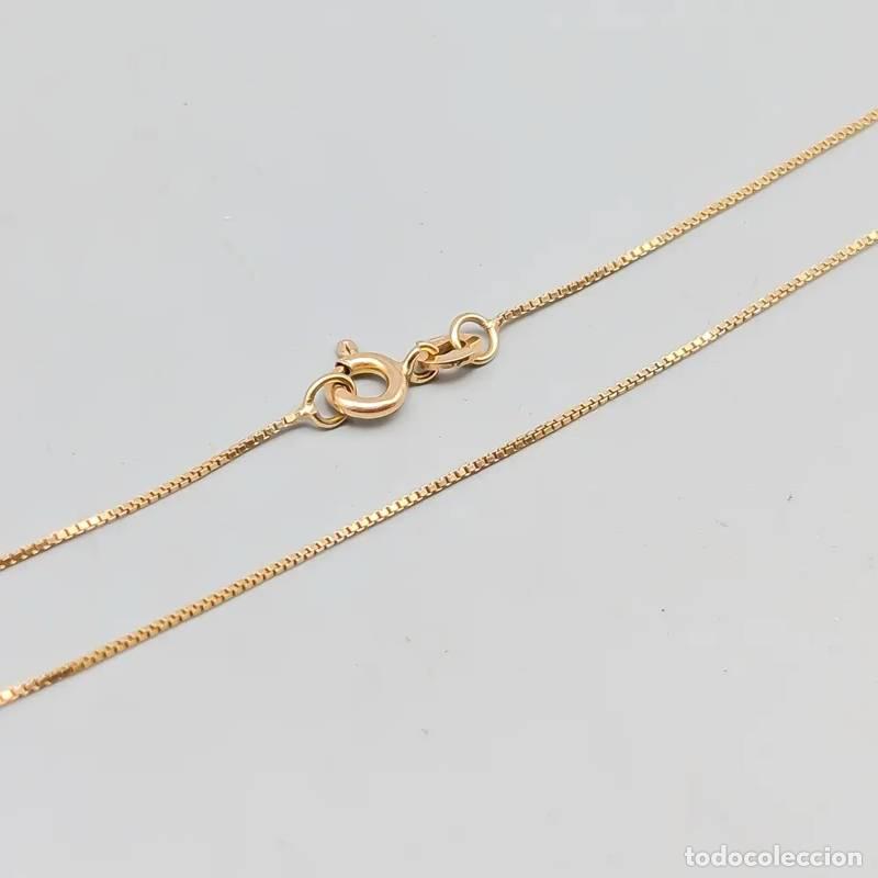 Joaillerie: Corrente quadrada em forma de cobra, 43,5 cm, em ouro de 18 quilates com Pingente de diamante, 4,09