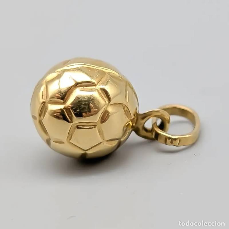 Joalharia: Pingente barra em ouro 18 quilates com p&eacute;rolas, 45 cm, 6,93 g