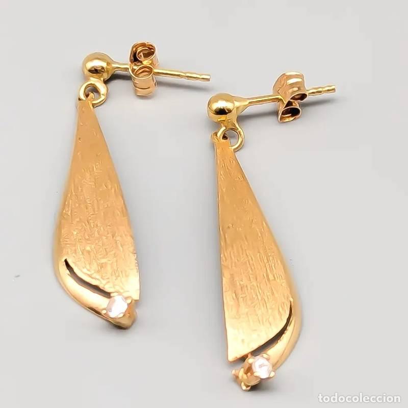 Joyeria: Brincos em forma de gota em ouro 18 quilates, 0,94 gramas, 17mm