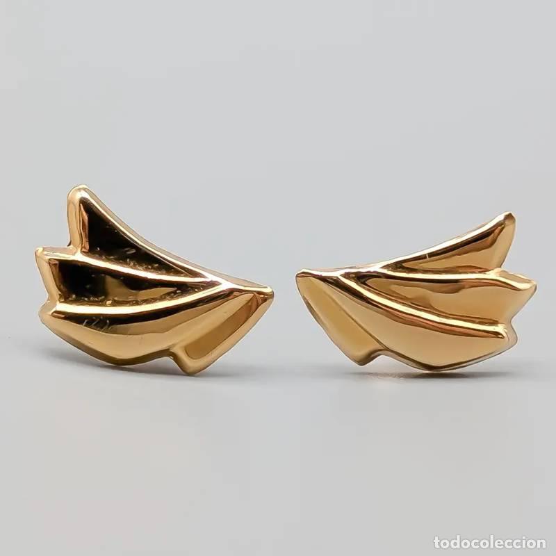 Joyeria: Brincos em ouro 18 quilates com camafeu, 1,56 gramas, 14mm