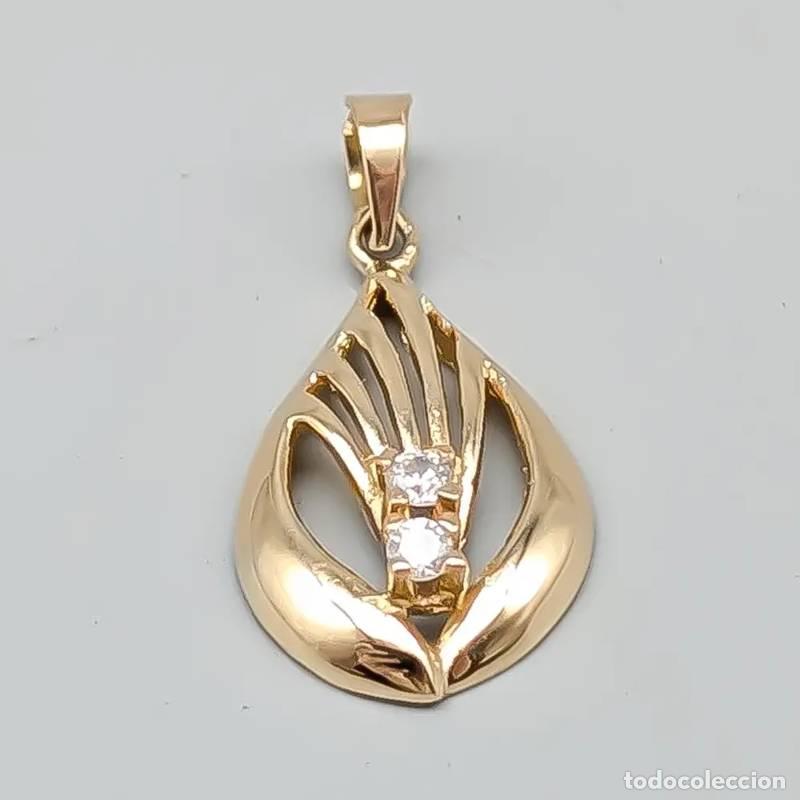 Joyeria: Pingente em ouro 18 quilates com camafeu, 1,06 gramas, 16mm